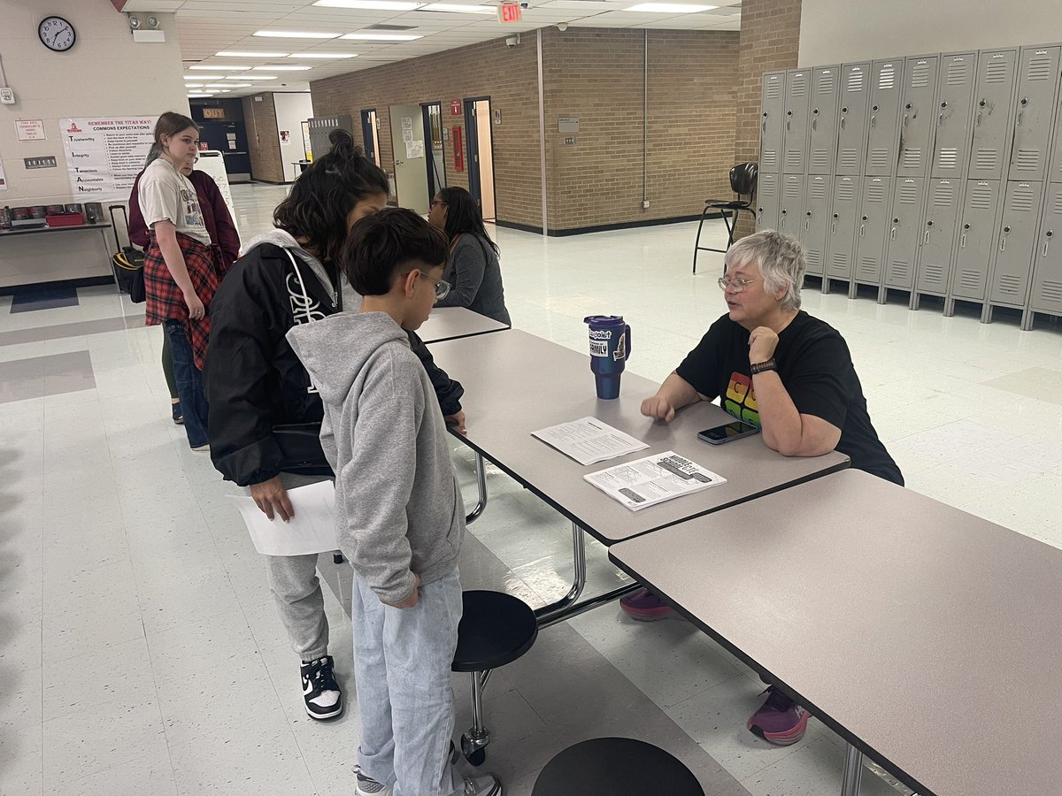 SLMS Counseling (@counselingslms) on Twitter photo Thanks to our <a href="/SLMSTitans/">Sugar Land MS</a> and teachers for coming out for Course Selection Night! Great information for next year!
Got questions?! Reach out to your grade level counselor. We are here to help! Thanks to our <a href="/SLMSTitans/">Sugar Land MS</a> and teachers for coming out for Course Selection Night! Great information for next year!
Got questions?! Reach out to your grade level counselor. We are here to help!