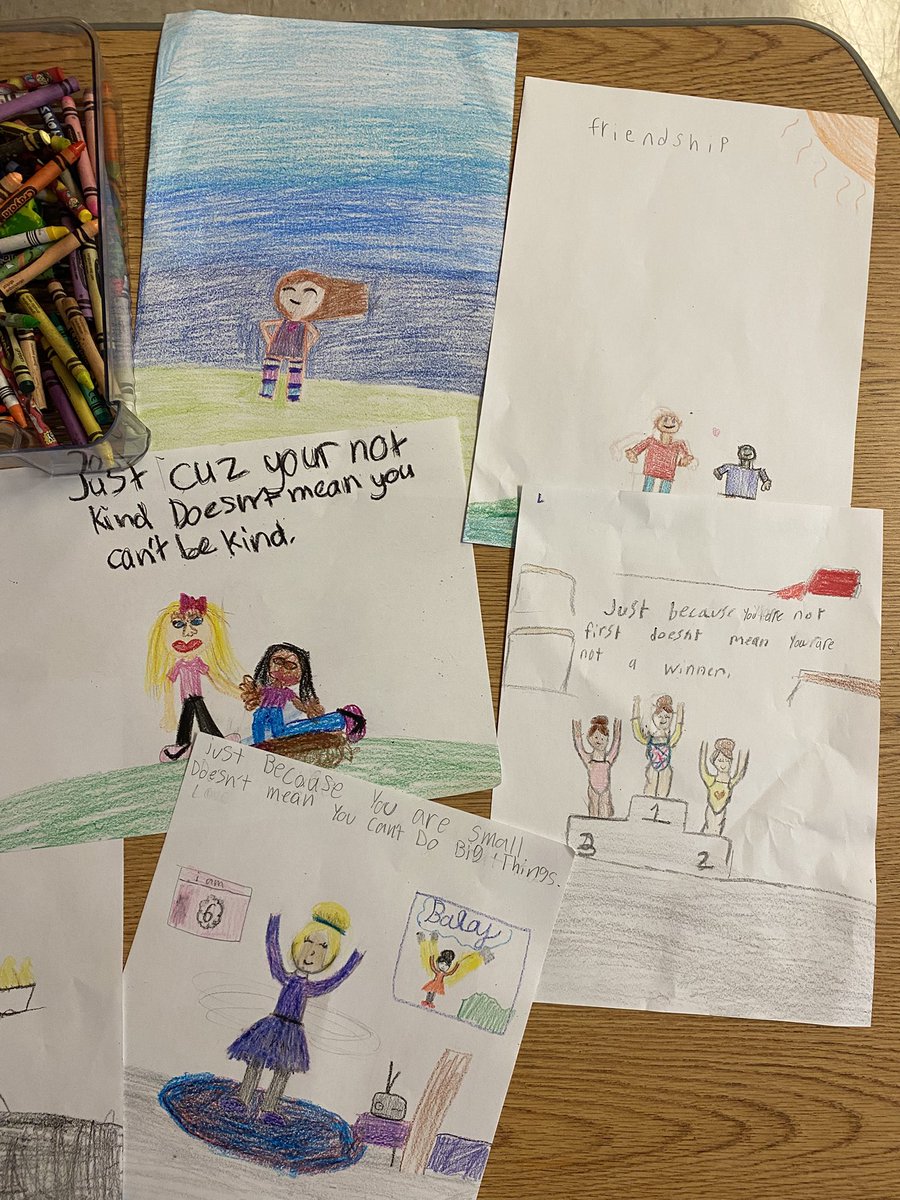 pgarcesv's tweet photo. Maybe a little bit late in this app but I still want to share all our creations from these days in the class!! @Crayola @CrayolaLearning #CrayolaCreativityWeek 
Here we go either day 1!! https://t.co/sevaAClq7H