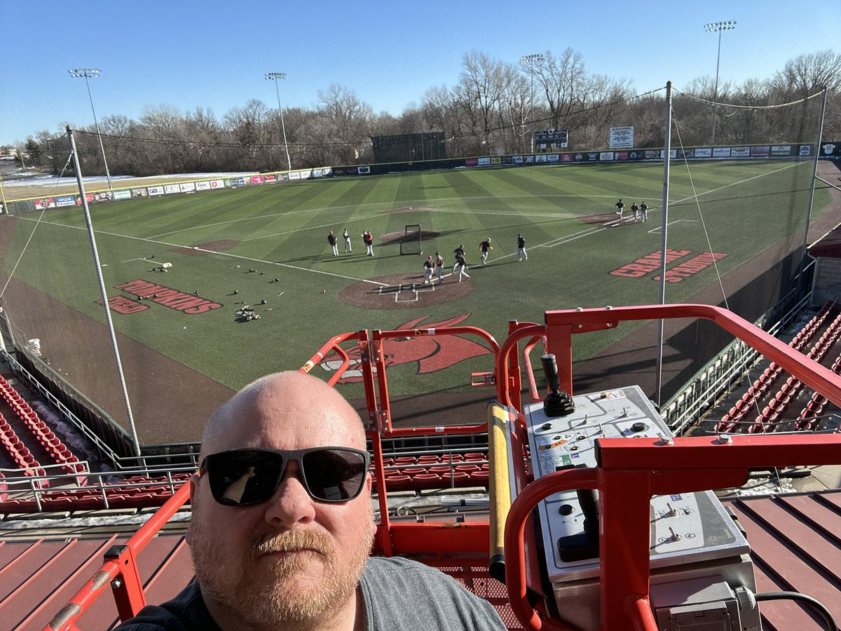 StauntonAV's tweet photo. Finished up the @AWRE_Sports cameras today for the @UCentralMO @Mules_Baseball. Love being back in my home state. Picked a nice Airbnb cabin to stay at while in town. Now it’s just a relaxing evening of listening to the rain. Then it’s back home tomorrow to get ready for next week’s adventure!