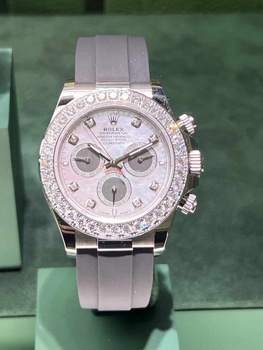 LisaPxndx's tweet photo. Which one of the Rolex Miracle series do you prefer?#Rolex #RolexWatches #RolexCollection #RolexLovers #RolexAddict #RolexDaytona #RolexSubmariner #RolexGMTMaster #RolexExplorer #LuxuryWatches #WatchCollector #WatchFam #WristWatch #SwissWatches #WatchOfTheDay #Timepiece https://t.co/yXbaZDxhh2