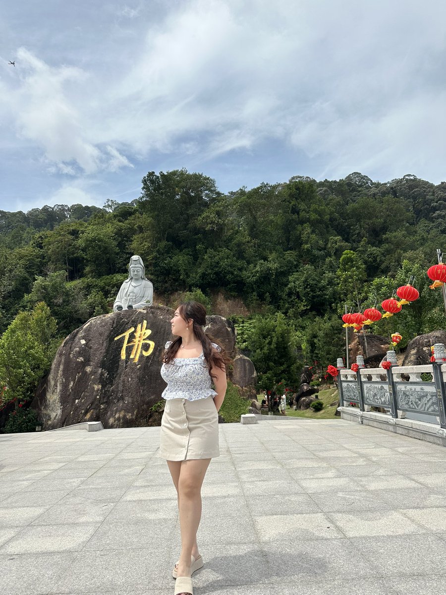 thomas_angley's tweet photo. First cny in bp. Short but fun, quick but wholesome, I love you darling. For always showing me a new world. https://t.co/F5WFCuAOkh