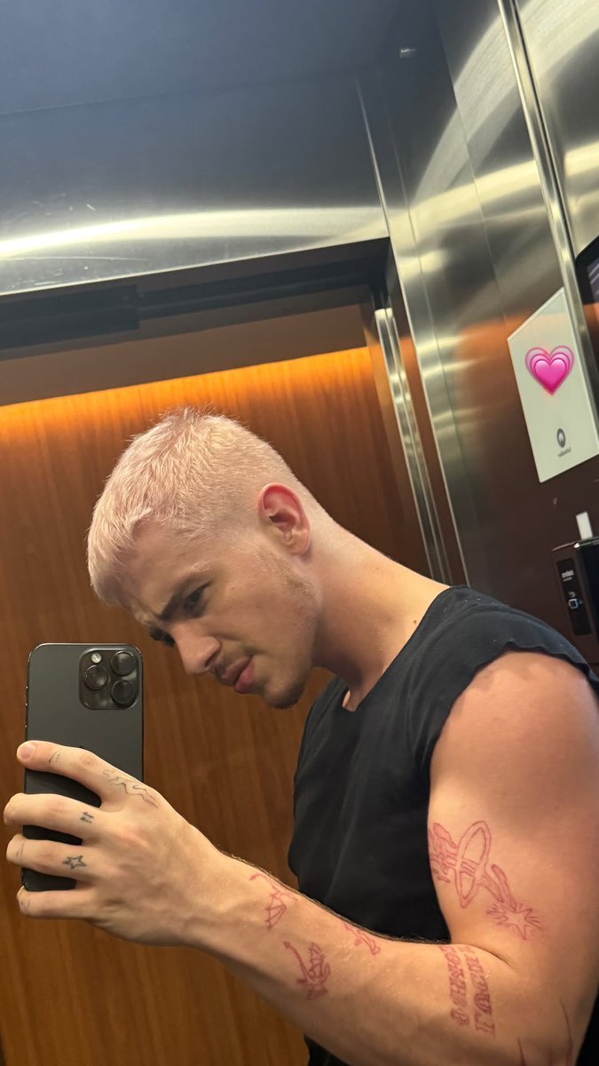 _nathanfx's tweet image. Deixando claro desde de já, sou o maior fã do @julianofloss careca