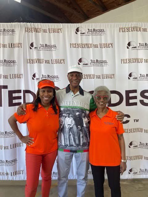 🎉 Celebrate Black History Month in Style! 🎉

Introducing the Uneven Lies Historic Premium Polo Shirt 🏌🏾‍♂️✨—a tribute to the rich history and contributions of Black golfers. Wear it this February and beyond to honor the trailblazers who paved the way. 

tedrhodes.org/product/ted-rh…