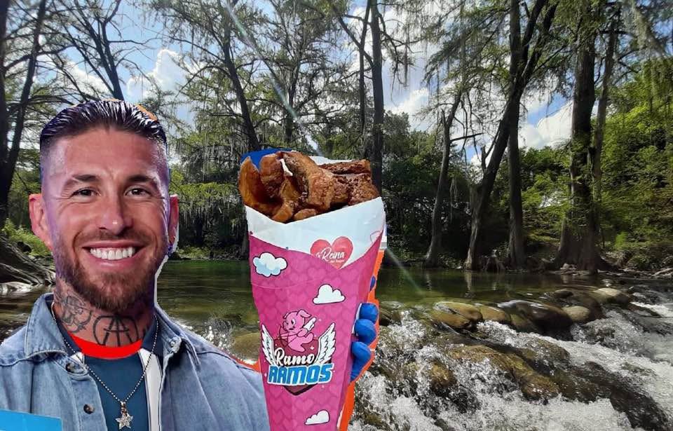 Sergio Ramos comiendo chicharrones de la Ramos en el río Ramos un domingo de ramos