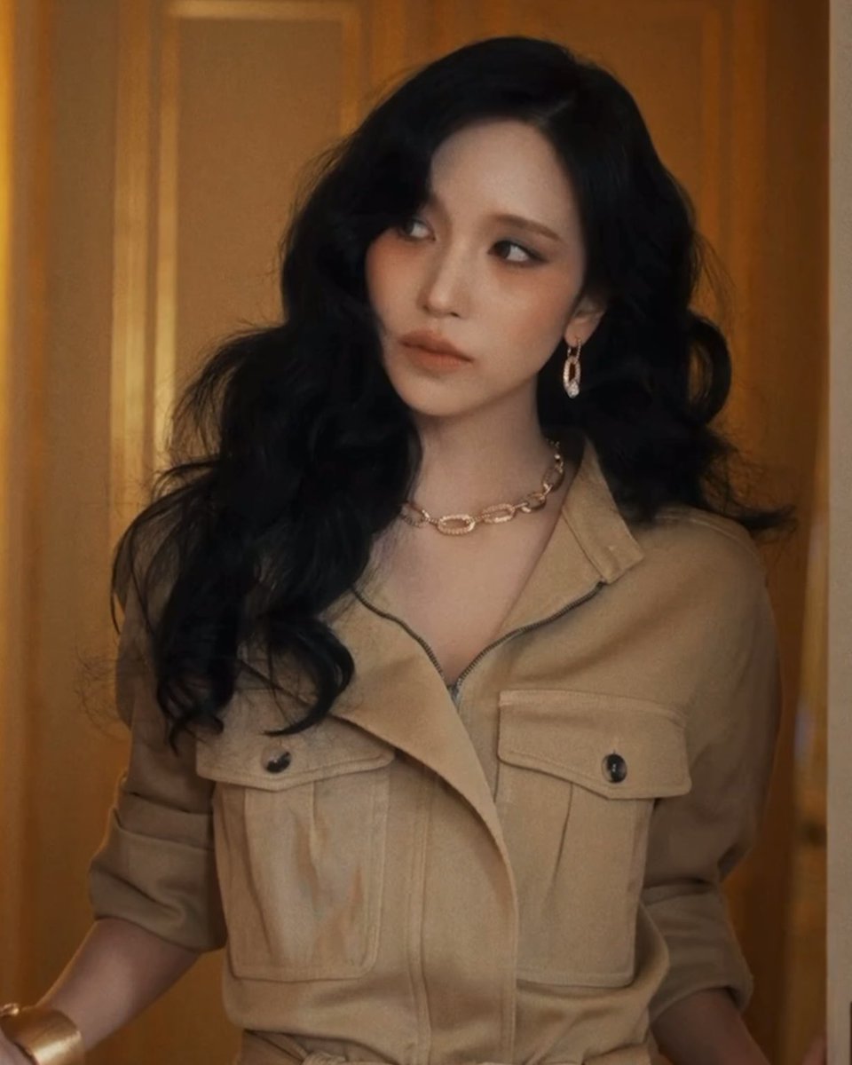 Myoi_skittles's tweet photo. 착장 좋아 🤎
#MINA #ミナ #미나 #TWICE https://t.co/Ke9fVaL9xn