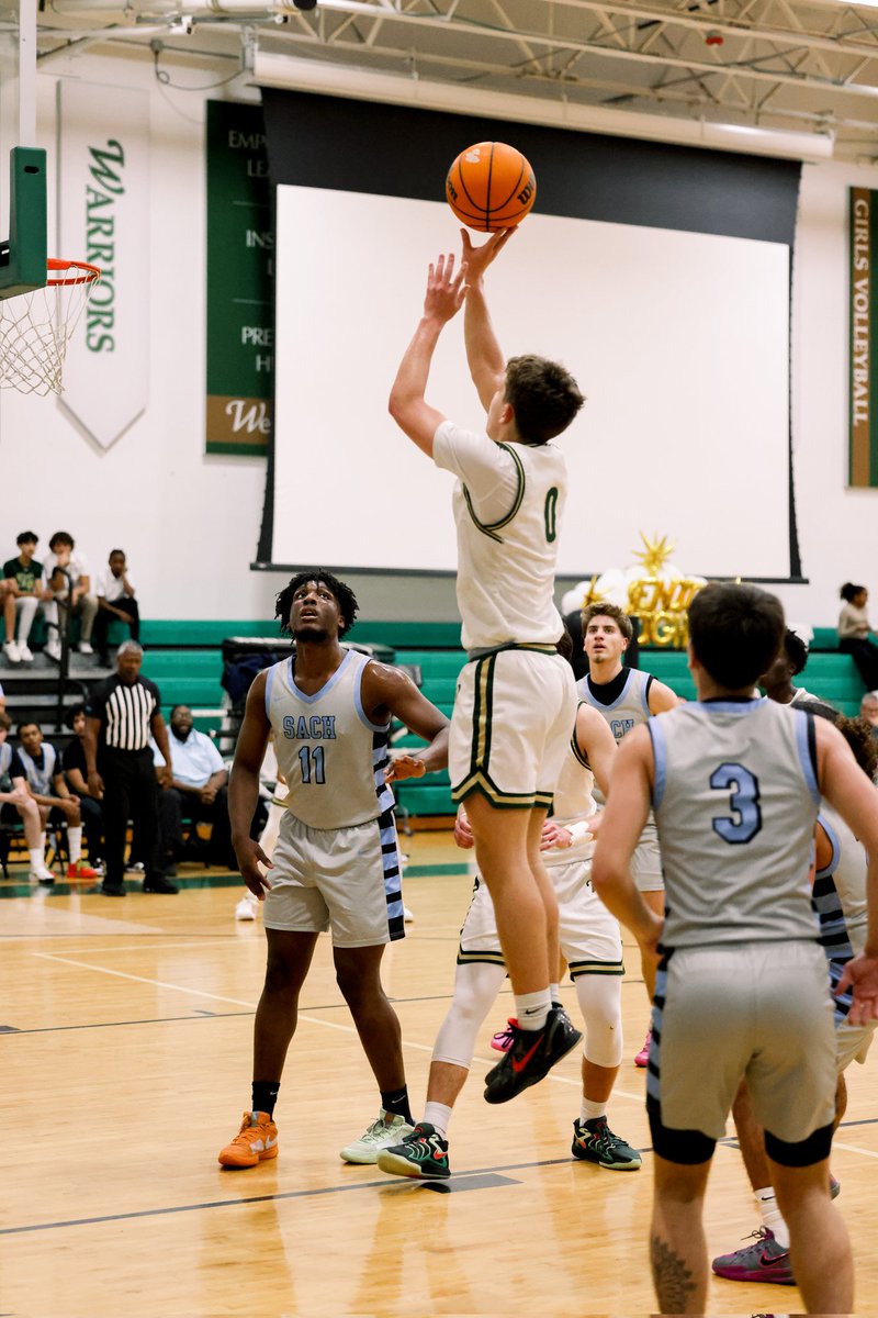 Cooper_Whitby31's tweet photo. Pics from Senior Night @BasketballWCS @Cooper_Whitby31 https://t.co/tskeHdkYHW