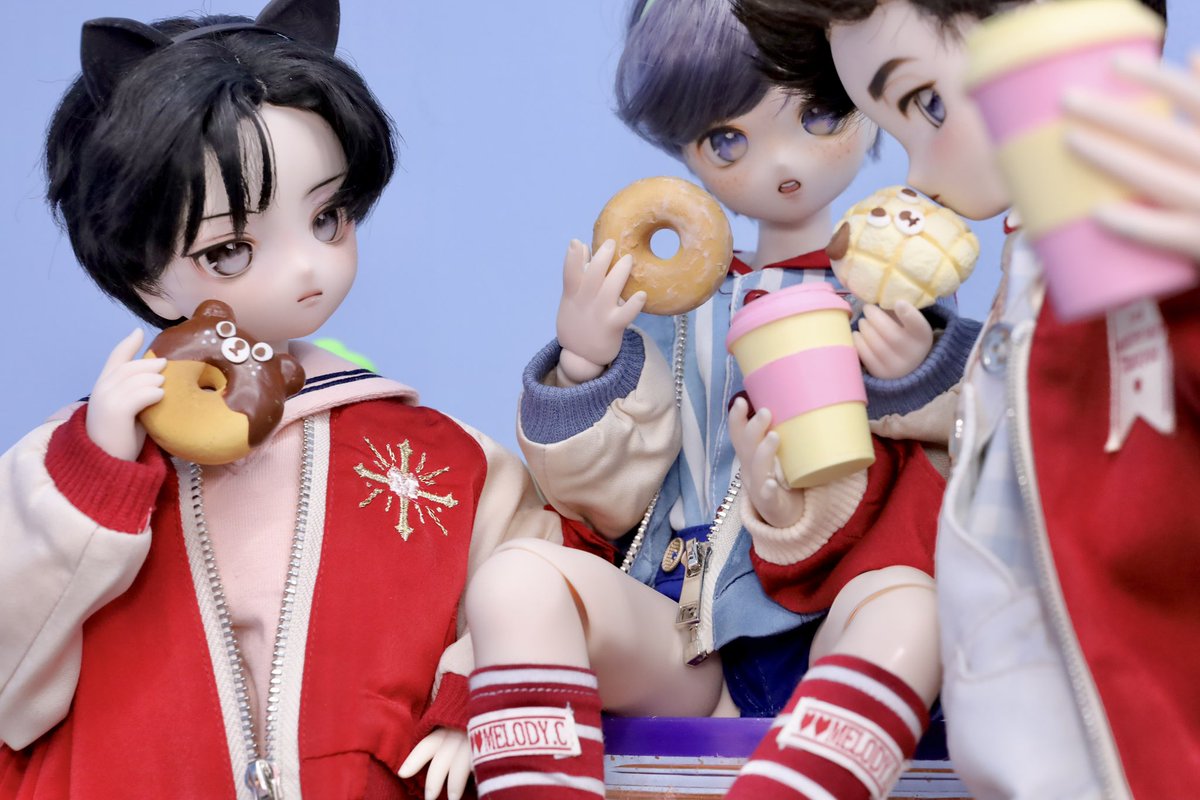 도넛 선주문 마지막 날입니다!
메일로 주문 받고 있어요🍩( "´༥`" )🤍

#트인덕장터 #돌피드림장터