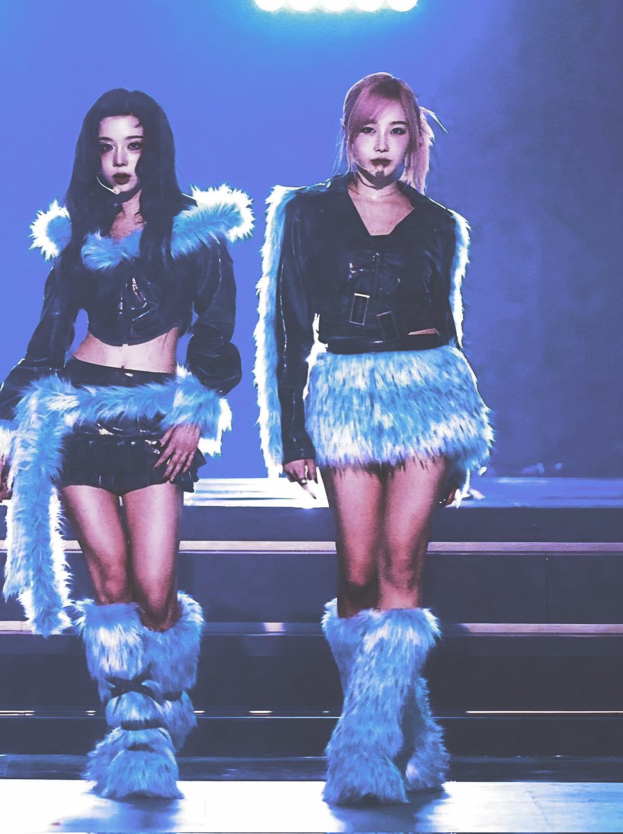 Giselxle's tweet image. ️️ ️️️️ ️️ ️️ ️️{ 𓋹 } Who run the world? 𝗔𝗲𝘀𝗺𝘆𝘁𝗵.