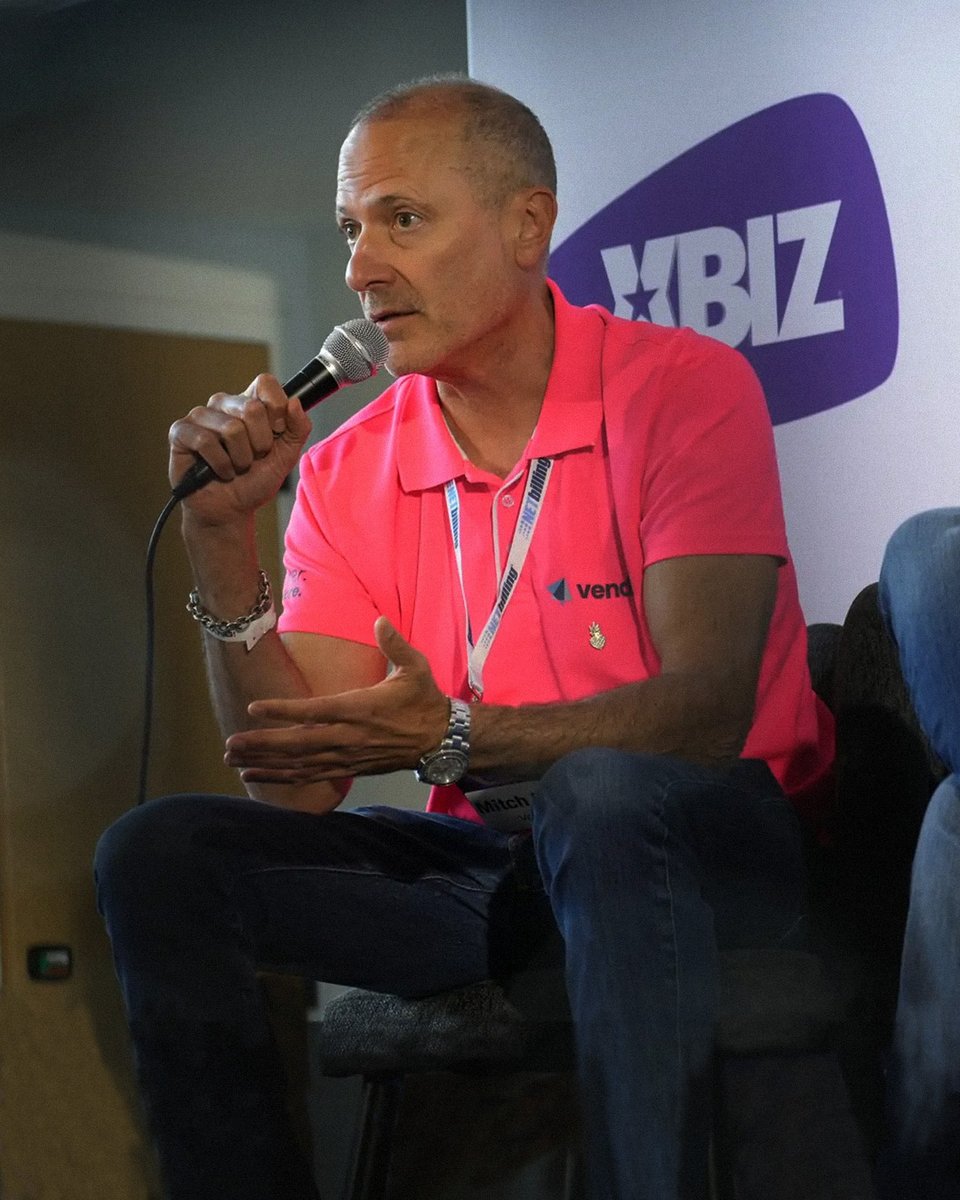 VendoServices's tweet image. #Xbiz #LosAngeles was incredible! Our CEO, Mitch, joined the panel on Billing and #PaymentProcessing Updates, presented two awards, and moderated #Paysite Confidential.
What was your biggest takeaway?

📸 Shoot X Events