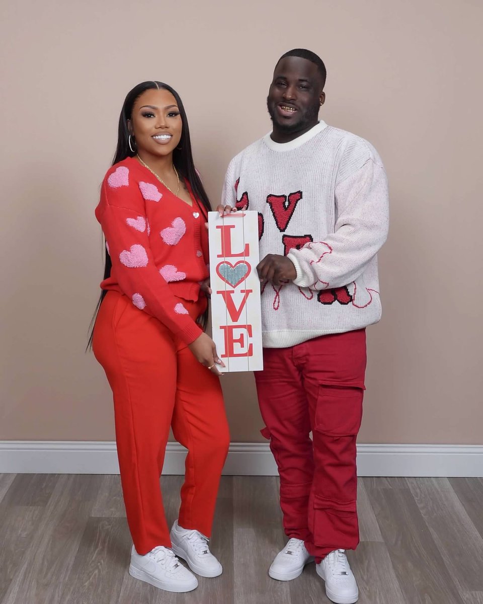 MeechieMeat's tweet image. Ain’t Nothing Like Having A Bestfriend♥️🫶🏿