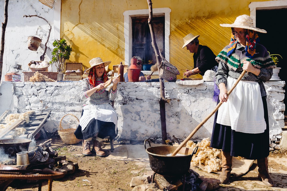 ¡Llega la magia de los almendros en flor! 🌸 La 4ª edición del Festival de los Almendros en Flor arranca hoy en Castro Marim. Habrá rutas y actividades y se podrá disfrutar del espectacular paisaje en plena floración💕
📷 Festival das Amendoeiras em Flor do Algarve
📍Castro Marim