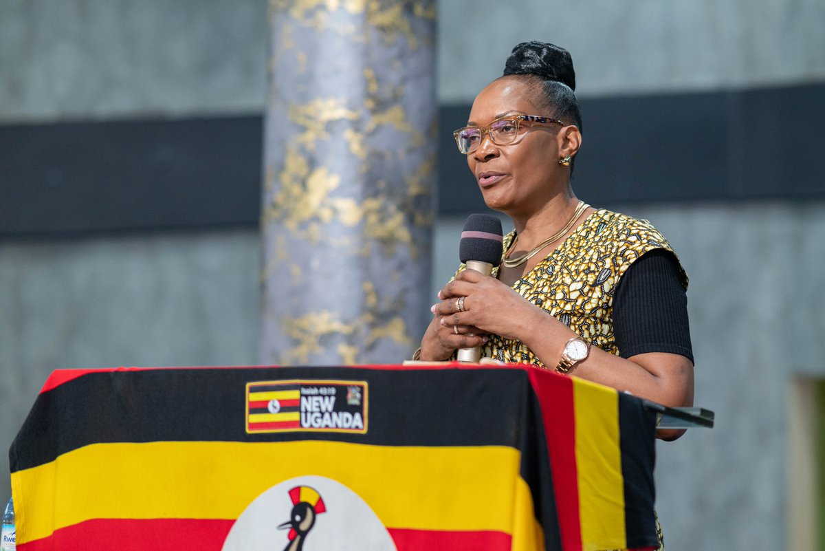 klt256's tweet photo. "Prayerful beleivers are glory filled believers!"- Pr. @Agnessekyanzi
#yearofexceedingkingdomglory #kingdomempowermentsummit
#kes25
#kltuganda
#KingdomLifeTabernacle
@TSekyanzi @r_mayanja @felixokello @Dausonmusasizi https://t.co/947PPwYuUT