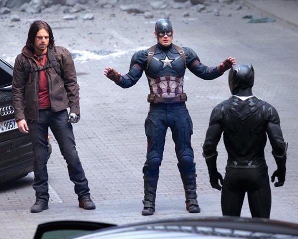 STEVEBUCKY55's tweet photo. bro Steve Rogers stood against 117 countries for his boyfriend https://t.co/Qtsv9PupDk