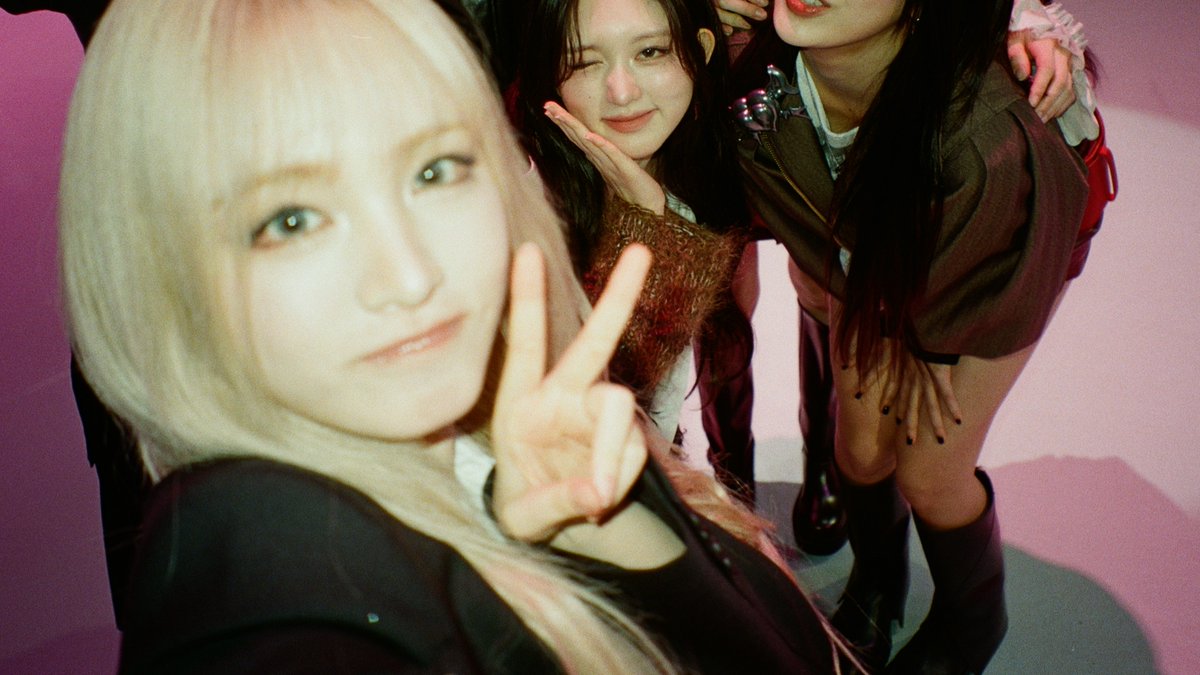 필름카메라로 기록한 1월의 추억📸 2월에도 쭈욱 엠투와 함께해요❣ #1월의엠투 #M2film #SC_ORIGINAL #IVE #아이브 <a href="/IVEstarship/">IVE OFFICIAL</a>