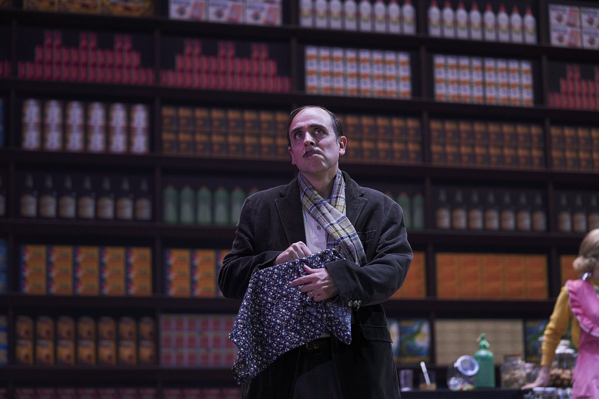 De 'L'aranya' al <a href="/teatrenacional/">TNC</a> m'agraden moltes coses, però quina alegria veure dos actorassos com la Berta Giraut i el Jordi Vidal brillant a la Sala Gran. 

Aviat, la crítica a <a href="/nuvol_com/">Núvol</a>.