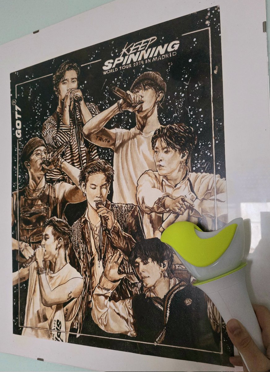 My phone has my whole attention today
#GOT7 #GOT7_NESTFEST <a href="/GOT7Official/">GOT7</a>