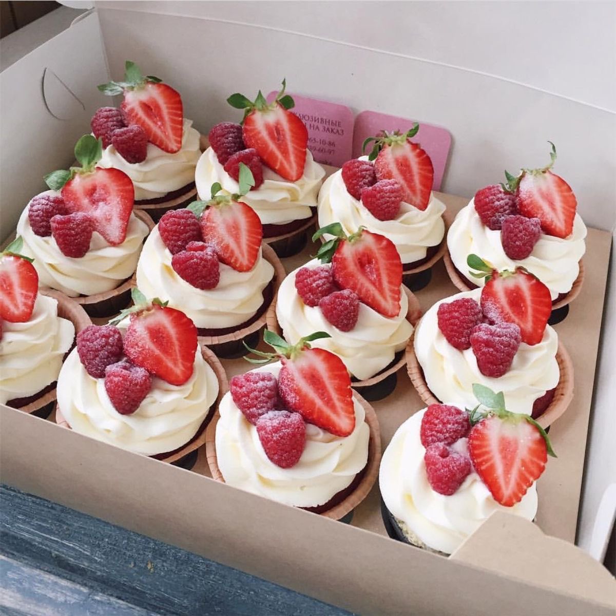 🐰 𝑇𝑜𝑘𝑘𝑖 키스 💋💋 (@_bunnykisses) on Twitter photo 