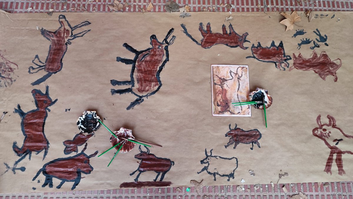 LHEDUCACIO's tweet photo. 🦬Com era la vida a la prehistòria? Quins objectes feien servir? Quin significat tenien les pintures rupestres?

👉Taller d'activitats del @MuseuLH a l'Institut Mercè Rodoreda dins el seu projecte #FemTàndemLH.
#EducacióLH @IRodoreda https://t.co/6mY7M2kYog