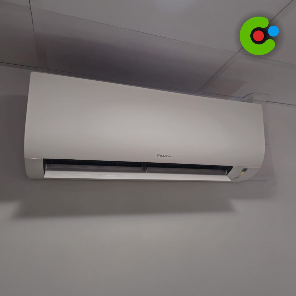 G_T_SLtd's tweet image. One of many new projects underway to kick start 2025 with a bang!
Our team are installing a variety of Daikin split systems to provide comfort cooling and heating to a leading travel agents in Essex.
Great works as ever team, keep it up!
gts-suffolk.co.uk
π’π΄π΅