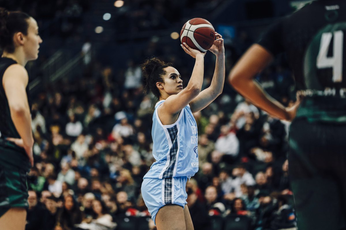 Drew_JayPodcast's tweet photo. Drew &amp; Jay Celebrate the @Cal_Gladiators Historic Trophy Win with Star ⭐️ 
Tea Adams (@Teaalexis)

Episode Now Available 
https://t.co/sb9A7RIC60

📸 @SprLeagueBballM @SprLeagueBballW https://t.co/3HrYuT957K