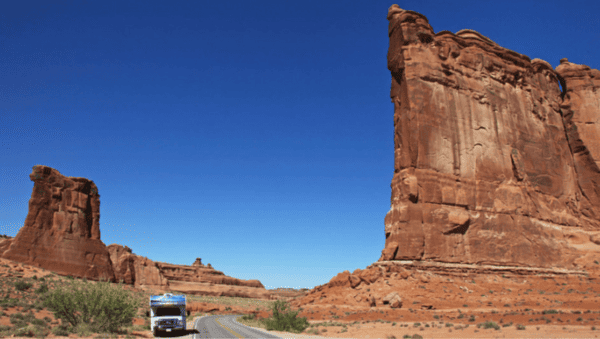 Frontierworld's tweet photo. Dive into the endless possibilities of travel across America, from escorted tours that take care of every detail to epic rail journeys, luxurious cruises, fly-drives, and more...

https://t.co/K5yS2SMyNO

#visittheusa #travel #traveldeals https://t.co/DP6L04HiUO