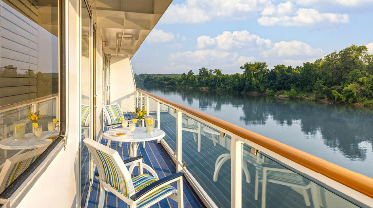 Frontierworld's tweet photo. Dive into the endless possibilities of travel across America, from escorted tours that take care of every detail to epic rail journeys, luxurious cruises, fly-drives, and more...

https://t.co/K5yS2SMyNO

#visittheusa #travel #traveldeals https://t.co/DP6L04HiUO