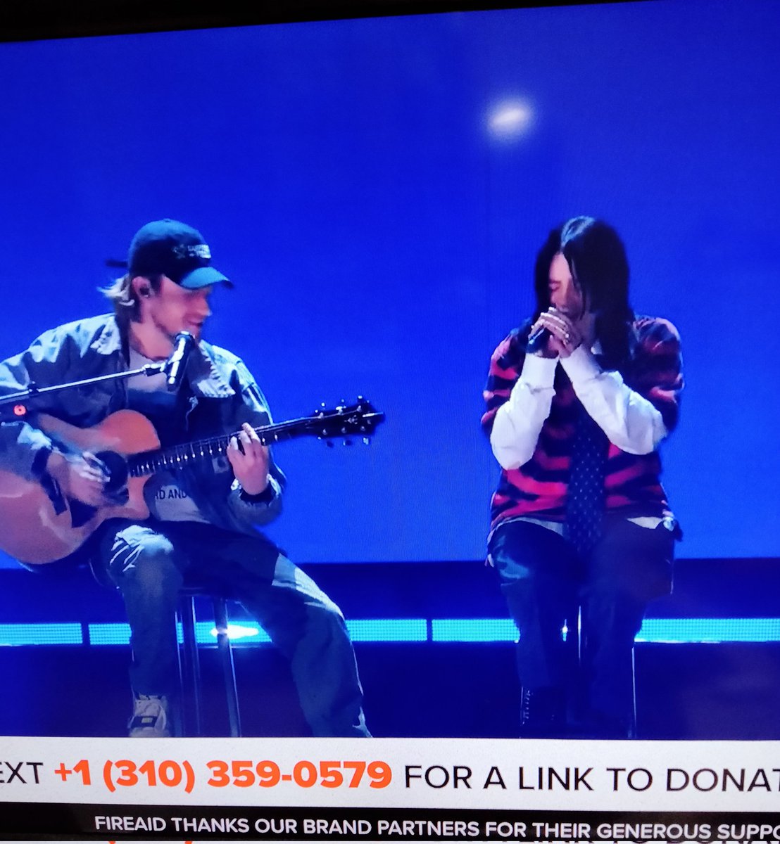#fireaid ガガ様もビリーも素敵✨️💕