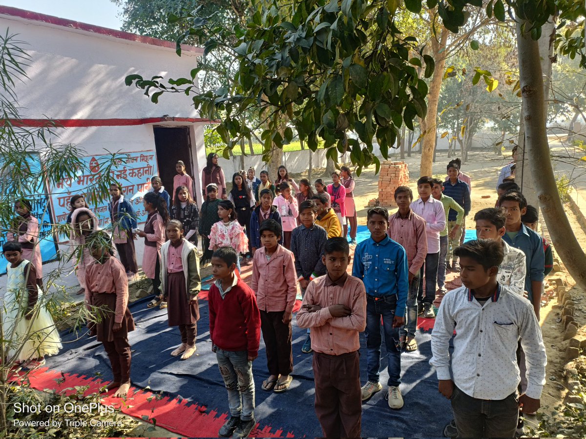 मेला,ठेला व रैला  श्रद्धा-भक्ति  वाले  दुरूह क्षेत्र वासियों  से रेवेन्यू पाने के आदिम तरीकें हैं-इनसे निवृत होने का बोध कराने की विषय वस्तु विद्यालय के पाठ्यक्रम में अब आ ही जाना चाहिए...