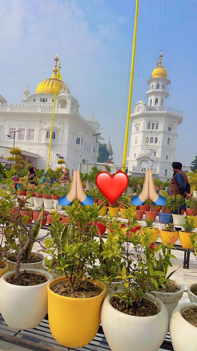 Sandeep84445553's tweet photo. ਸਾਹਿਬ ਮੇਰਾ ਮੇਹਰਬਾਨ ੴ https://t.co/hyng7KkhpX