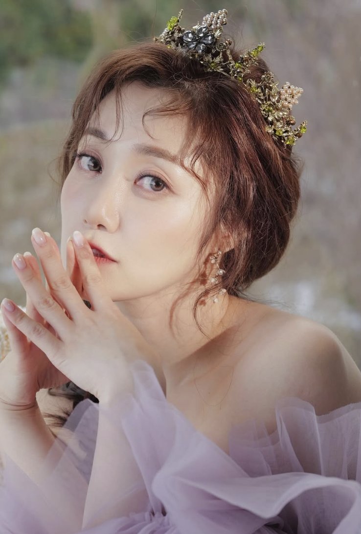 imbcenews's tweet photo. 나인뮤지스 류세라, 4월 결혼…"예비신랑은 일반인" [전문] #나인뮤지스 #류세라 #NineMuses #RyuSera #iMBC연예

그룹 나인뮤지스 출신 류세라가 결혼한다

https://t.co/pR9EhgeEgA https://t.co/g4PrYGXpvO