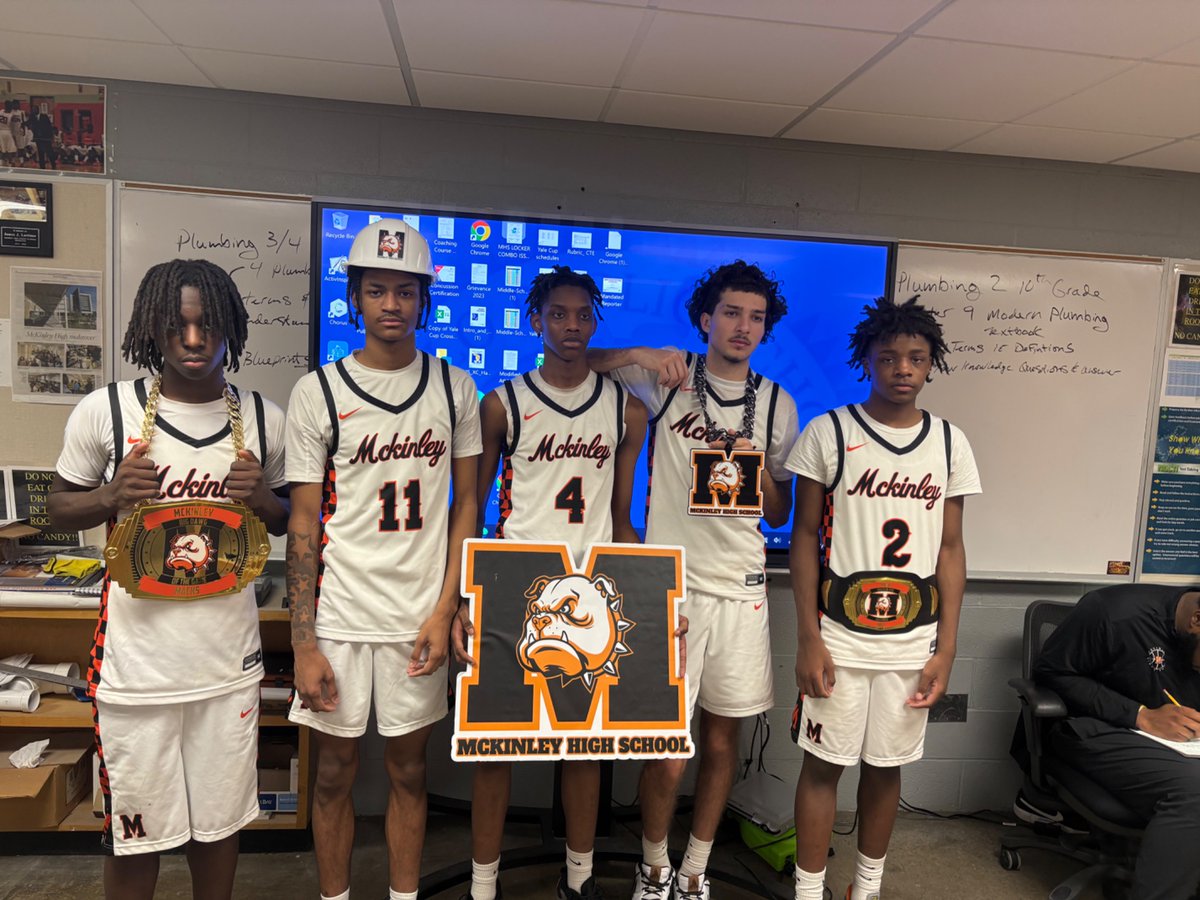 MckBasketball's tweet image. McKinley Defeats a tough Health Sciences team 70-62 @ McKinley