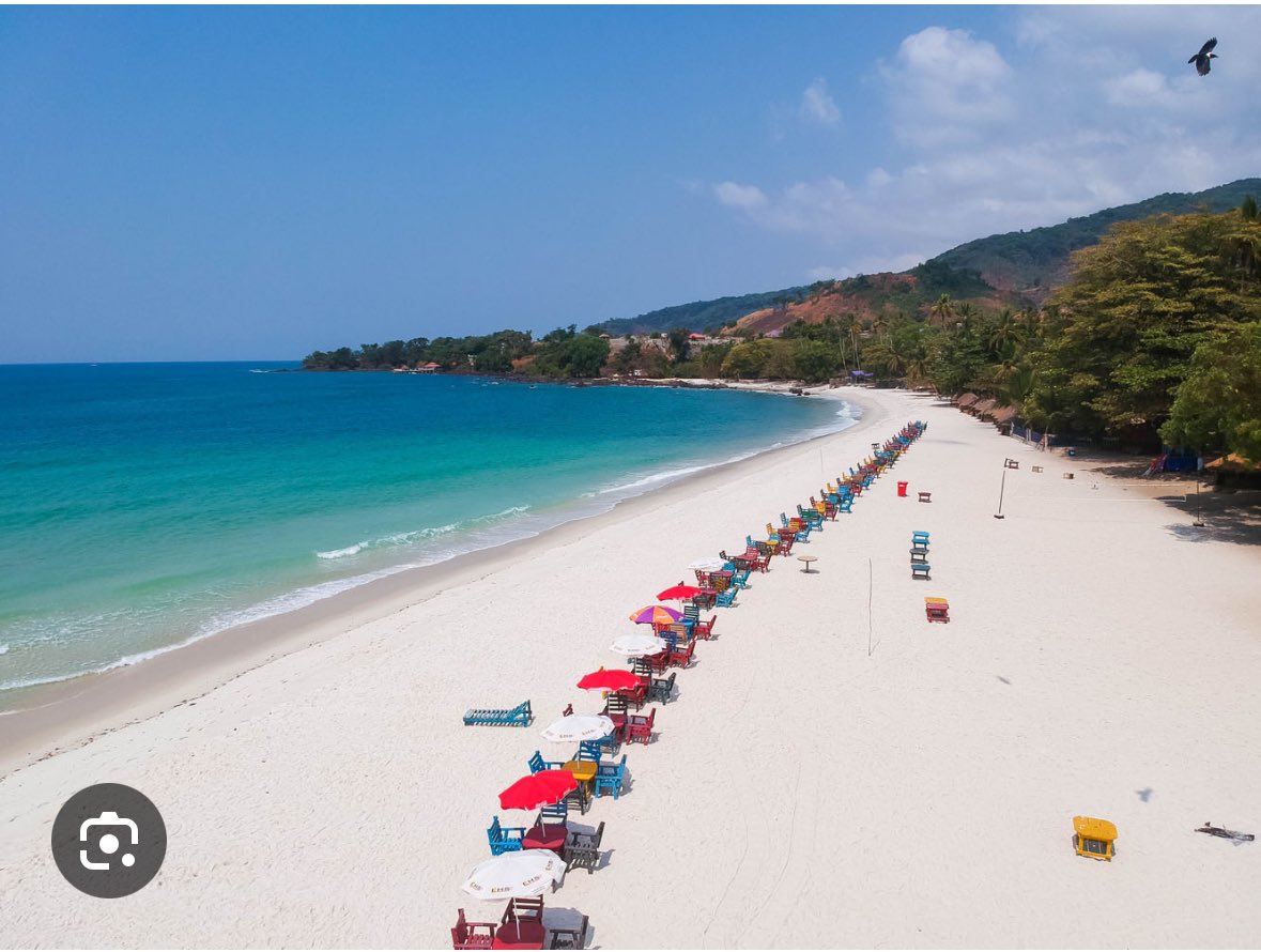 🏖️ Crystal clear turquoise waters, pristine white sand, and colourful beach 🏝️ in Sierra Leone! Share your favourite #SierraLeone beach moments! Let’s showcase our country’s hidden coastal jewels! 📸 📍 Sierra Leone
📸: @VisitSierraLeone #BeautifulSalone #AfricanParadise