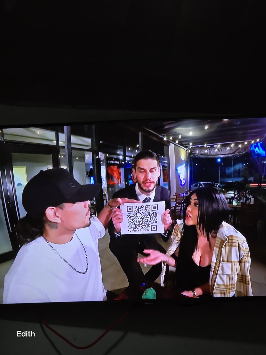 Edith16091921's tweet image. Divertidisima la cita @adrianm10