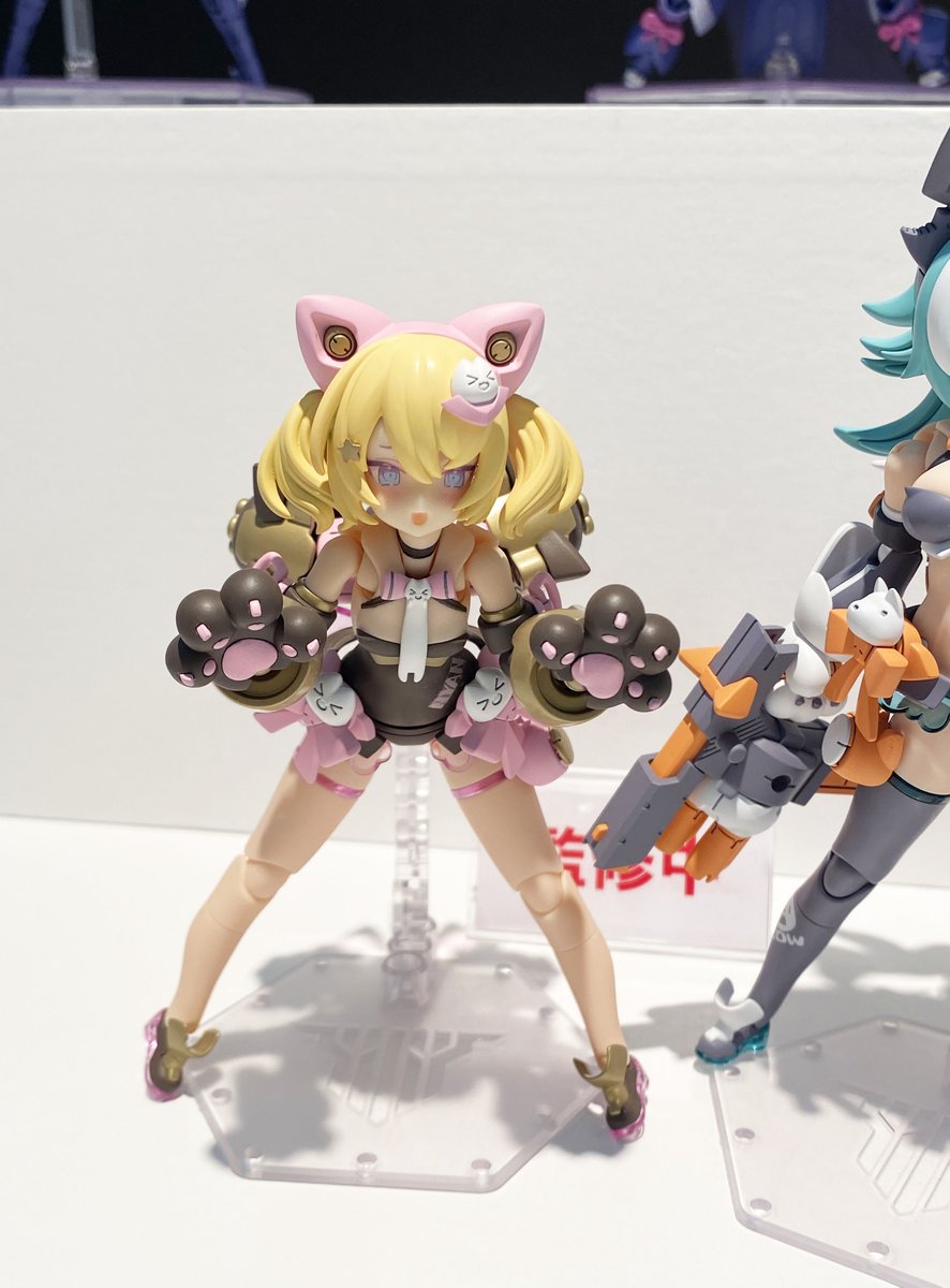 メガミデバイス】「PUNI☆MOFU ラン」「武装神姫 ストラーフbis