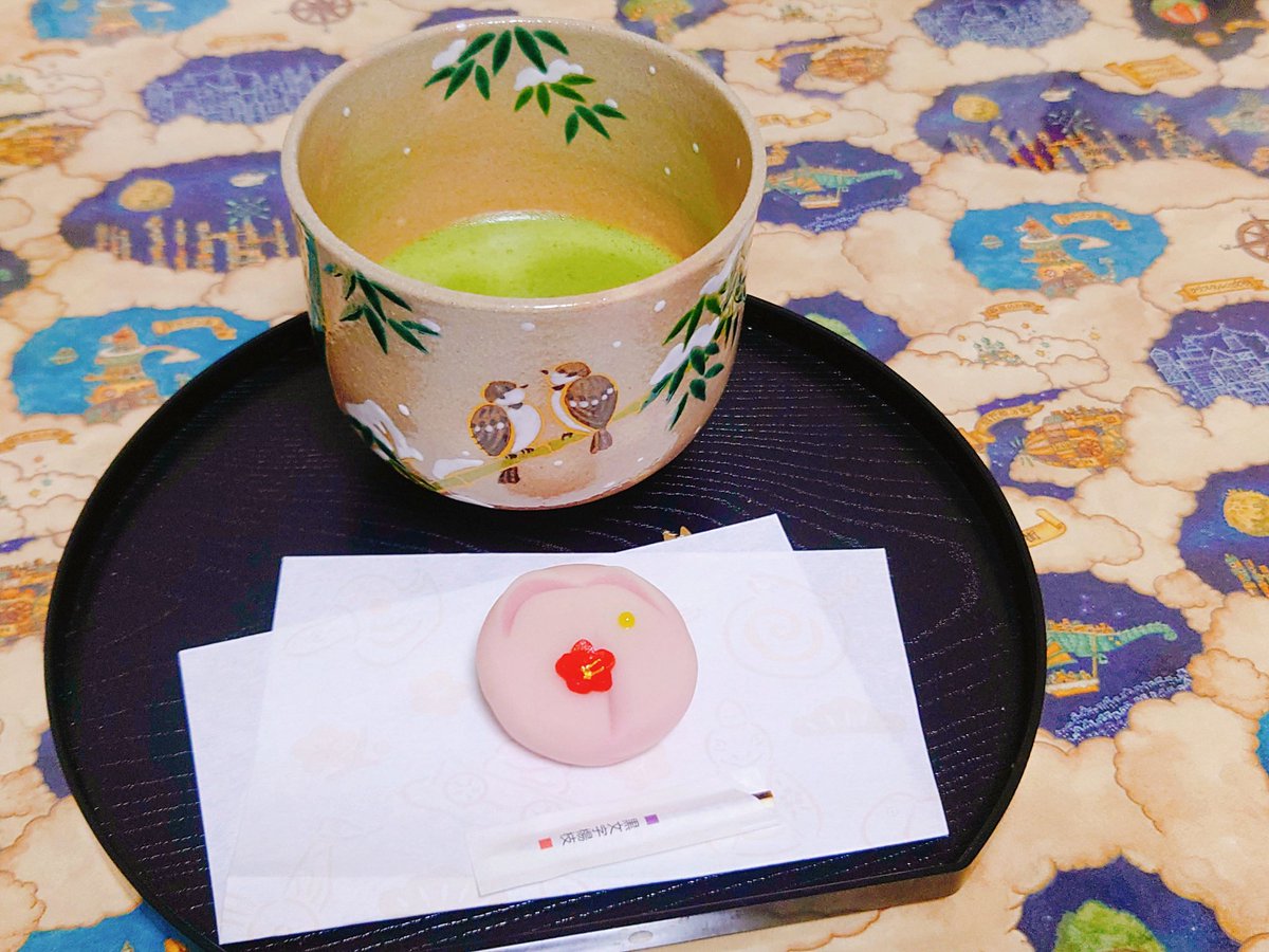 aira_matcha's tweet photo. ☕おうちアフタヌーンティーと1月のお抹茶🍃

正月、初釜、誕生日と盛りだくさんの1月🥳今年も旦那がフルフルに頑張ってくれて大感謝です💕すずめの抹茶碗はNEW✨️✨️かわいい😍

#木漏れ日のお茶会 #茶好連
#おうちカフェ #おうち抹茶 https://t.co/ZQK0ezxTeR
