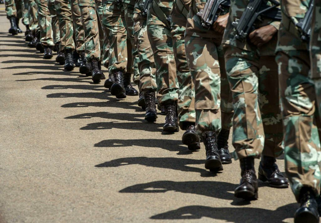 emmanuelkalonji's tweet photo. @SADC_News un sommet extraordinaire se tient ce vendredi 31 Janvier à #Harare capitale du #Zimbabwe. Les chefs d’Etats de l’organisation vont à nouveau se tenter de résoudre le conflit @PaulKagame contre la #RDCongo @SADC_News @afrikarabia @NicolasMbiya @jessy_kabasele https://t.co/cYYDH7wLmi