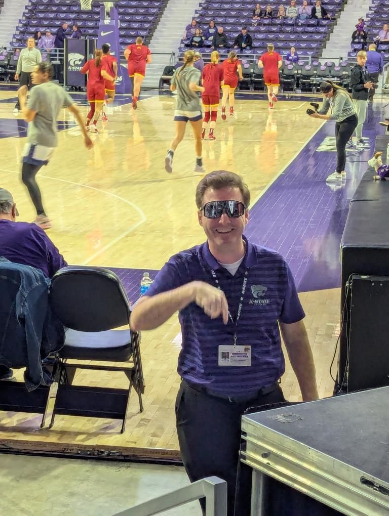 Chill Guy❌ Cool Guy✅