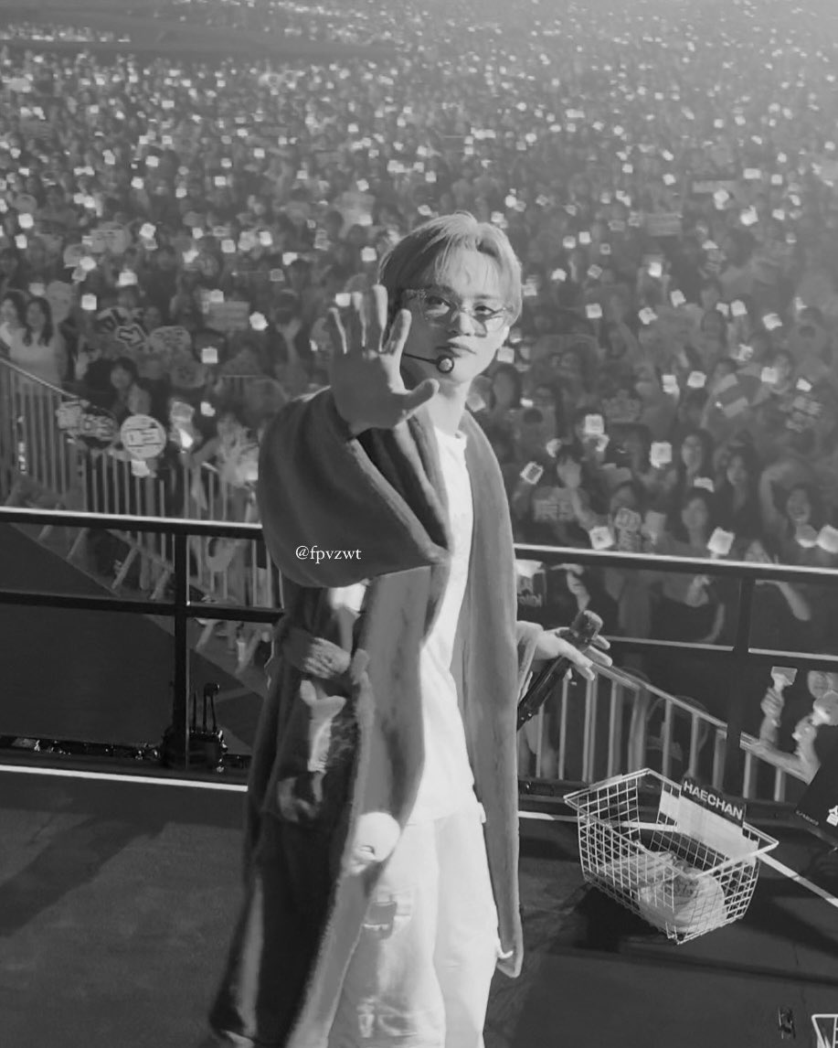 해파리 tweet media