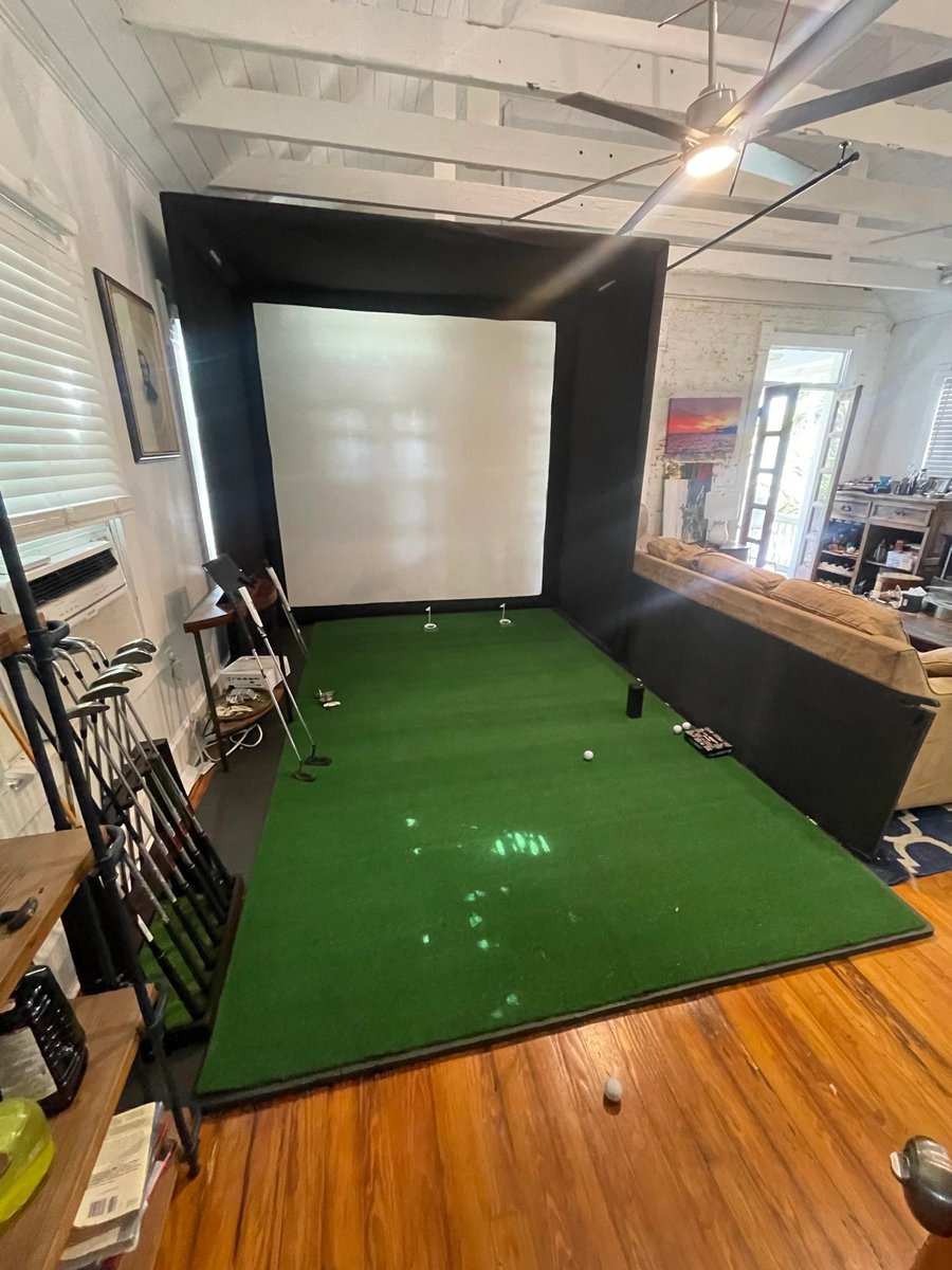 SimulatorTalk's tweet image. Half of my living room is now a golf setup… just in time for shoulder surgery
golfsimulatortalk.com/t/half-of-my-l…