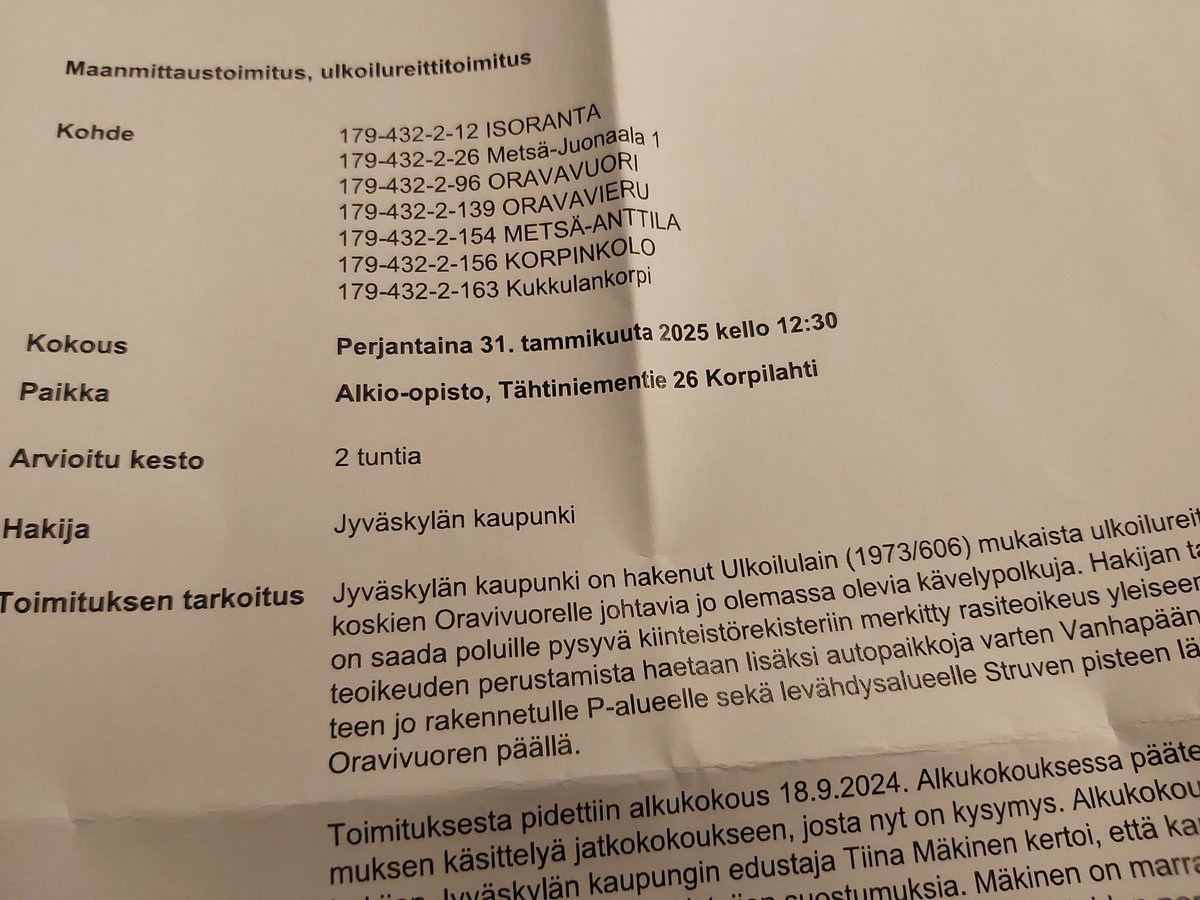 Struvenketju (@struvenketju) on Twitter photo Tänään tehdään historiaa!
<a href="/Maanmittaus/">Maanmittauslaitos</a> toteuttama ulkoilureittitoimitus vahvistaa kestävän matkailun periaatteiden toteutumista #maailmanperintö -kohteessa.
Struven ketjun 20v- juhlavuosi alkaa tämän myötä myönteisesti, kiitos tästä myös <a href="/JKLn_kaupunki/">Jyväskylän kaupunki</a>! Tänään tehdään historiaa!
<a href="/Maanmittaus/">Maanmittauslaitos</a> toteuttama ulkoilureittitoimitus vahvistaa kestävän matkailun periaatteiden toteutumista #maailmanperintö -kohteessa.
Struven ketjun 20v- juhlavuosi alkaa tämän myötä myönteisesti, kiitos tästä myös <a href="/JKLn_kaupunki/">Jyväskylän kaupunki</a>!