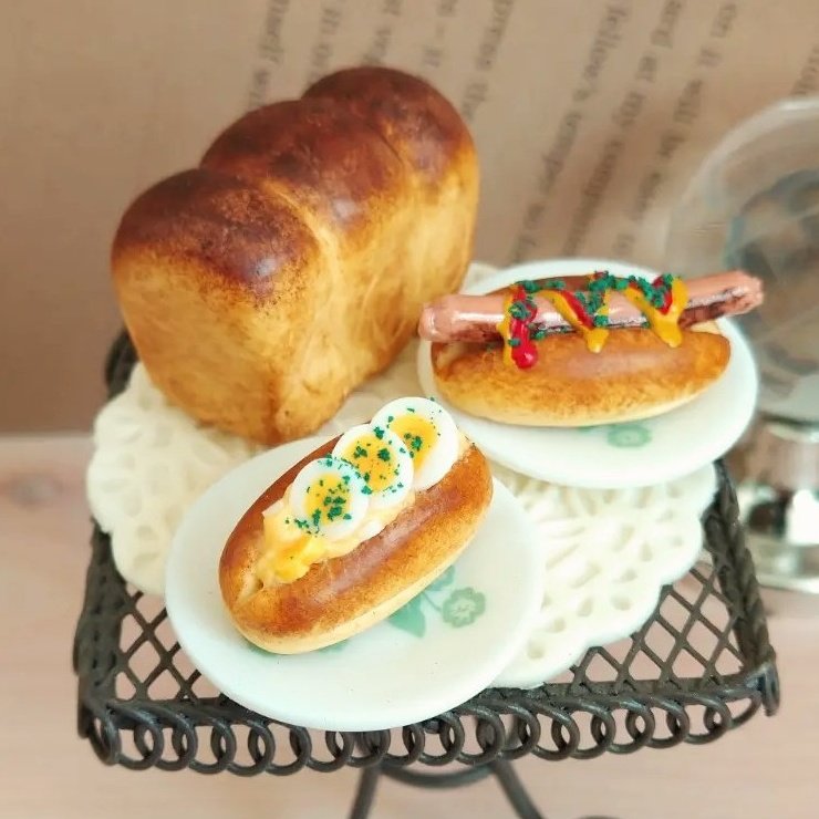 erumaana's tweet photo. 作品紹介 パン編

#フェイクスイーツ
#ミニチュアフード
#ミニチュアパン
#fakefood
#fakebread
#miniature https://t.co/tP382gPW01