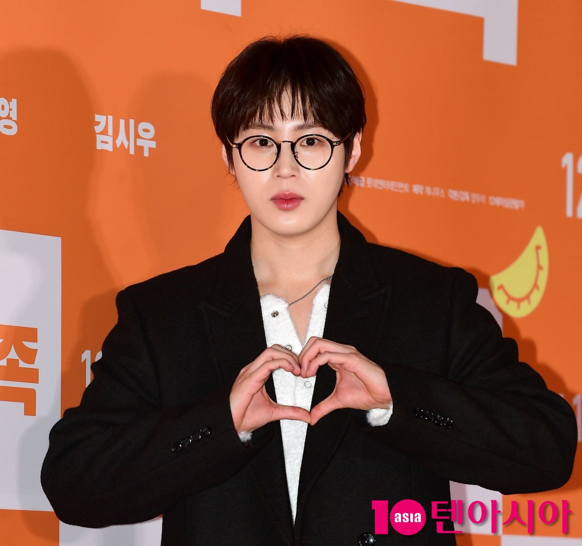 tenasia_'s tweet image. ⛱️[TEN차트]⛱️
하성운, 따뜻한 휴양지로 같이 놀러 가고 싶은 남자 가수 1위…2위·3위는 주연·차은우

텐아시아는 지난 16일부터 22일까지 '따뜻한 휴양지로 같이 놀러 가고 싶은 남자 가수는?'이라는 주제로 투표를 진행했다.

tenasia.hankyung.com/article/202501…

#1위 #하성운 #주연 #차은우 #HASUNGWOON