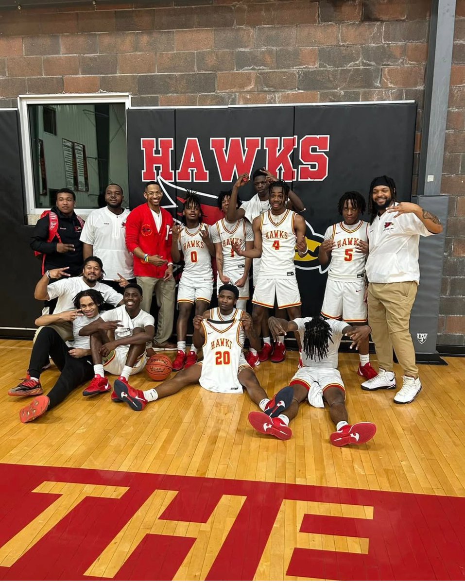 successdriven23's tweet image. History made. Big win. Changing the narrative!!! First time defeating Cardinal Ritter in program history. #coachStarks #hawksbasketball #WE&amp;gt;me.