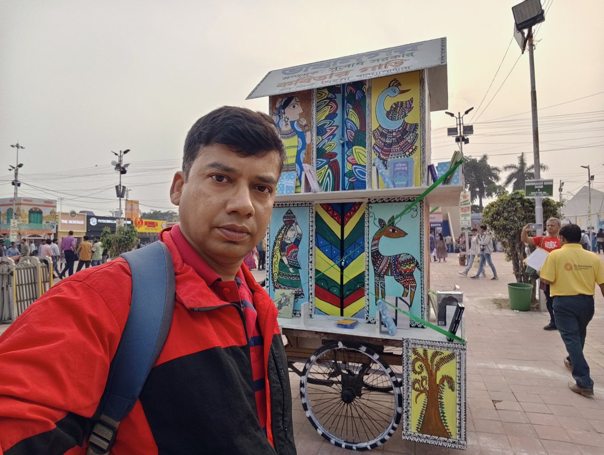 icondeba's tweet photo. আজ এবং আগামীকাল বিকালে কলকাতা বইমেলায় থাকছি। দেখা হবে।
Looking forward to meeting you! I'll be at the Kolkata Book Fair today and tomorrow afternoon. See you there! https://t.co/yt2PvrnD6n
