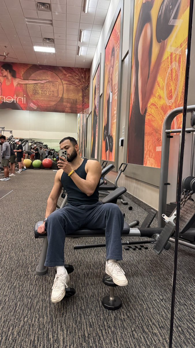 FuzzyDuck_RS's tweet photo. Lil Gym https://t.co/CzWFsozaNl