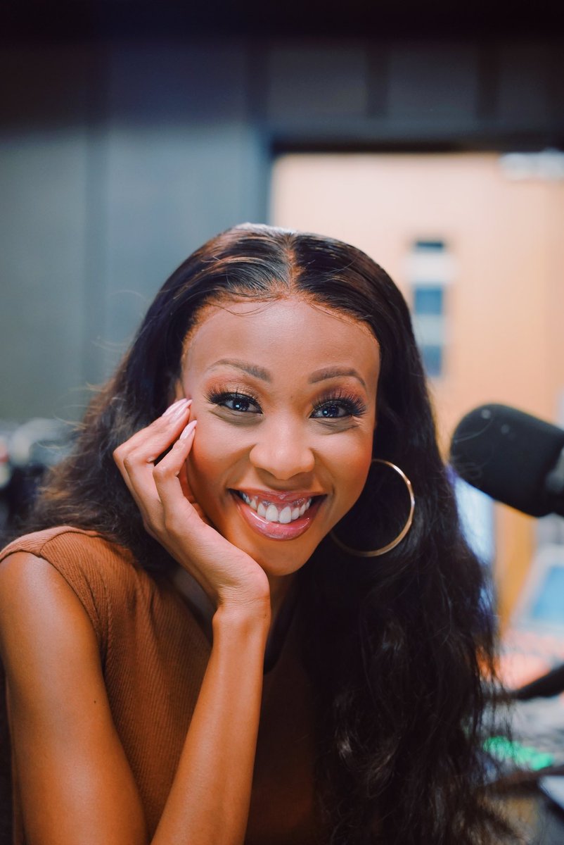 Just wishing you a fantastic weekend, can’t wait for Monday when we Talk again, challenge the status quo and move this South Africa which we love forward. See you Monday on <a href="/METROFMSA/">METROFM SABC</a> 7pm-9pm. Love you. 🥰😘