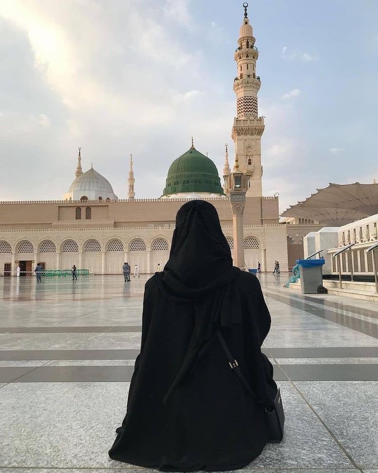 el_khadijjah's tweet photo. Bagi pendosa, sholawat adalah obat. 
Bagi orang yang kesulitan, sholawat adalah harapan. 
Bagi orang yang memiliki masalah, sholawat adalah jalan keluar. 

KH. Maimoen Zubair

اللهم صل على سيدنا محمد وعلى آل سيدنا محمد https://t.co/HCyWlyTNQV