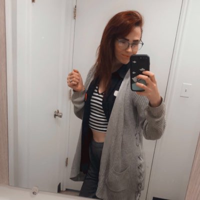 screwyoudarlin's tweet photo. #NewProfilePic https://t.co/CzHsydNF9S