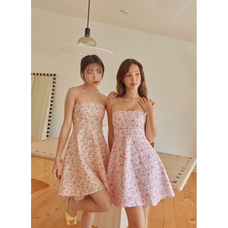 bellbaboh's tweet photo. Falling in Rose 2rd Anniversary Limited Edition “𝐇𝐞𝐥𝐞𝐧 𝐃𝐫𝐞𝐬𝐬” 🥂🫧 
ไว้ใส่ไปเที่ยวไปเดทได้น่ารัก เหมาะกับวาเลนไทน์ที่ใกล้ถึง 
https://t.co/rciOqvDtaN https://t.co/ZBwYOVM2sD