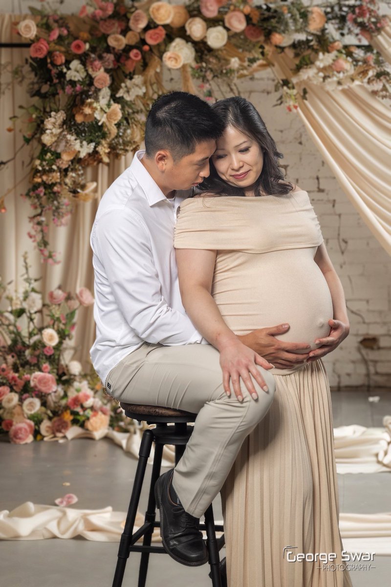 georgeswar's tweet photo. Studio Maternity session https://t.co/EW94ffWxcG